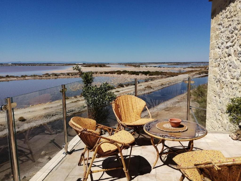 Nuits Salines Aigues-Mortes Exterior photo